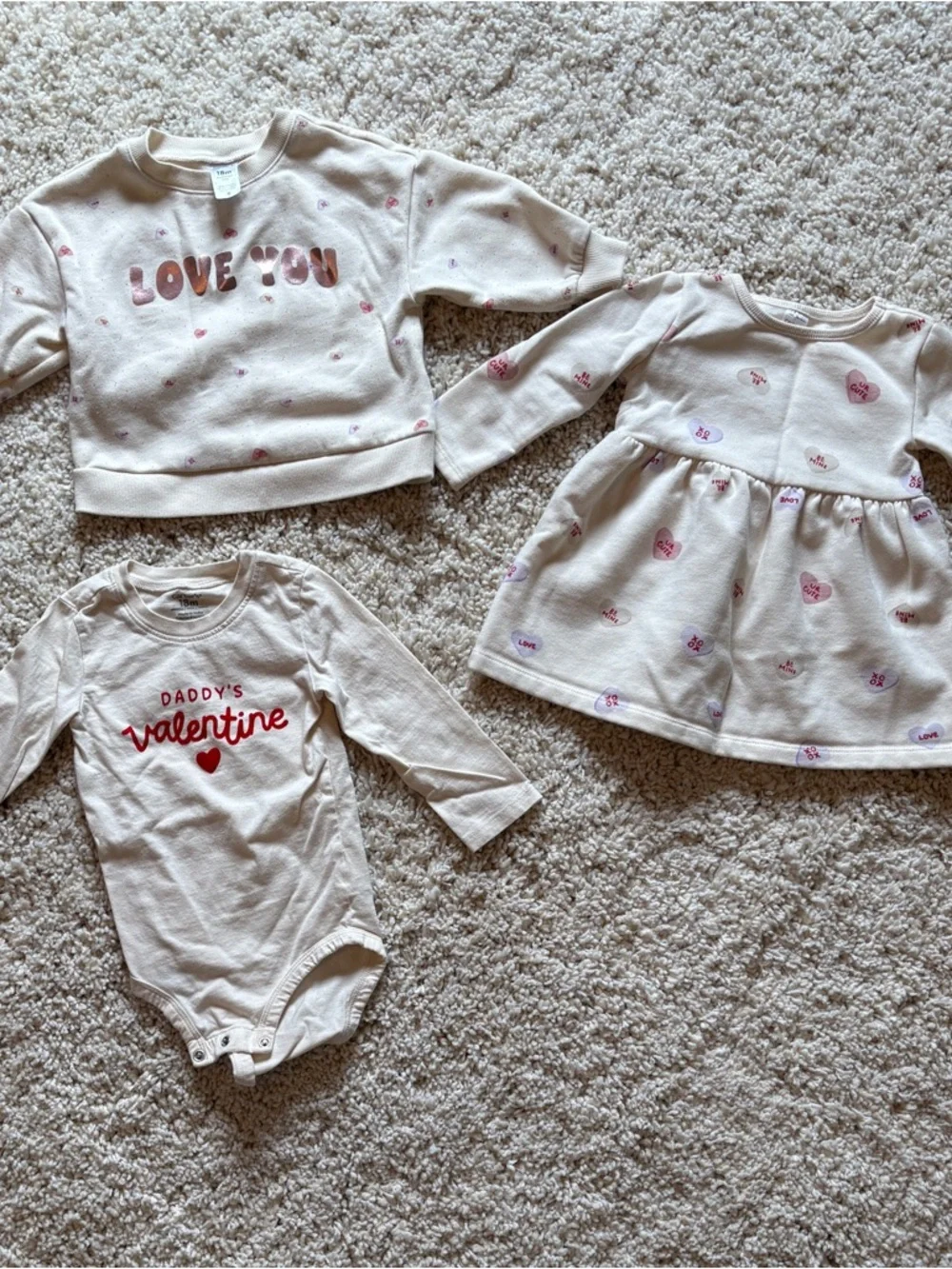 Carter's Baby Girl Valentine Bundle 18M Dress, Sweatshirt & 